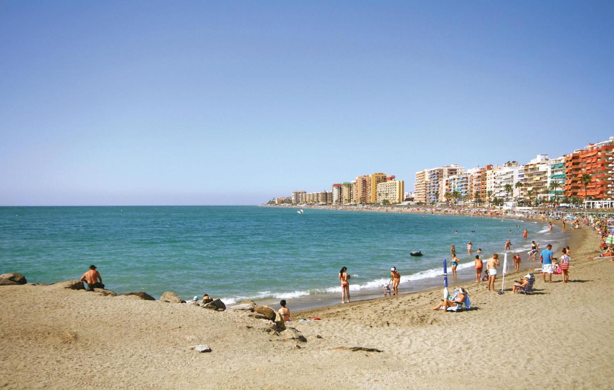 Apartment Awesome In With Wifi Fuengirola